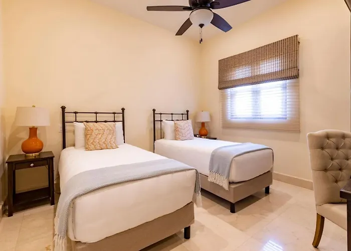3bd Golf Front Hot Tub Club In Plc Apartment *